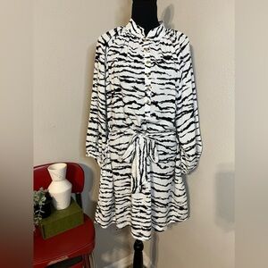 Melissa Odabash Amy‎ Tiger Print Dress